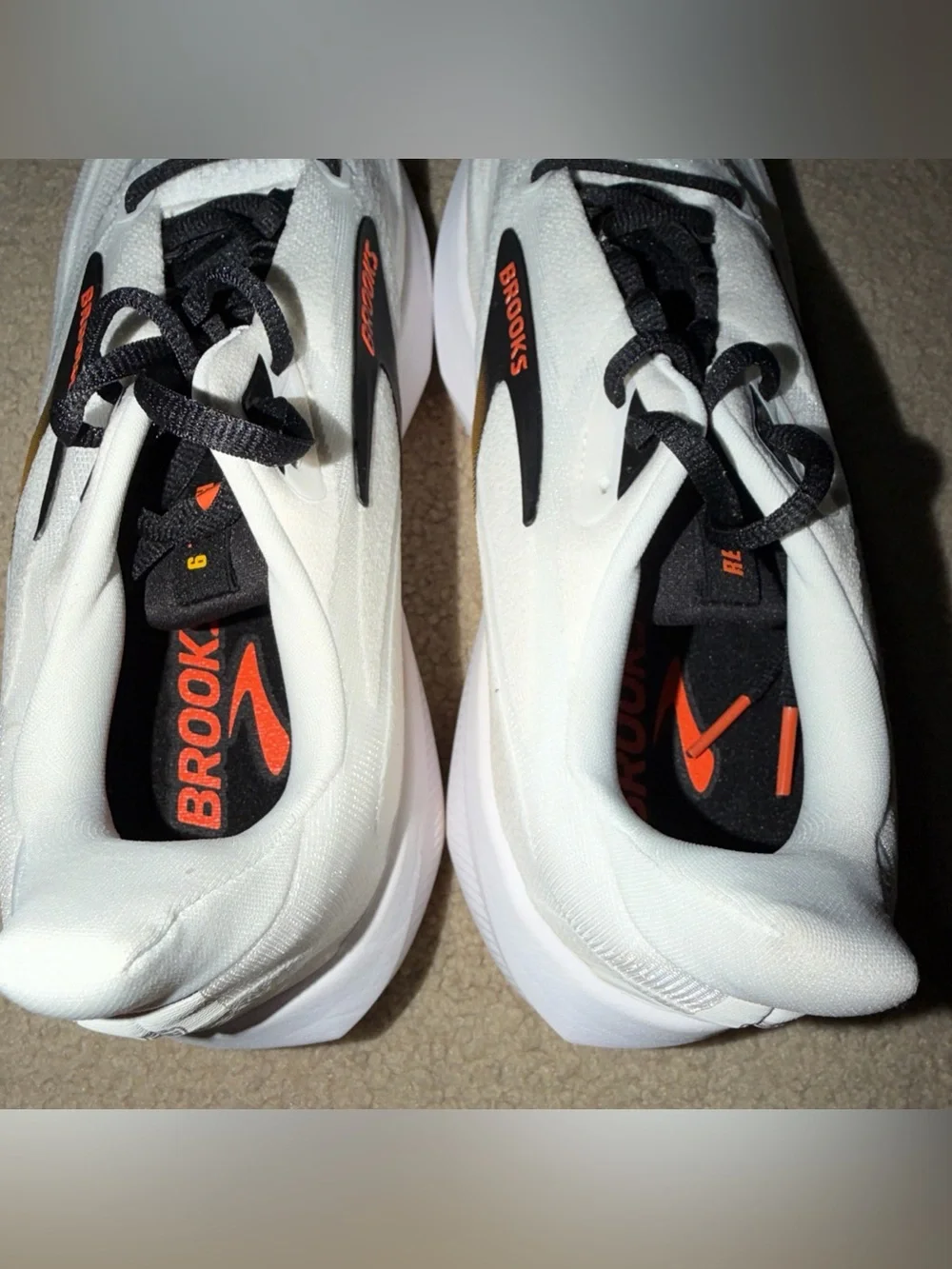 Brooks revel men’s